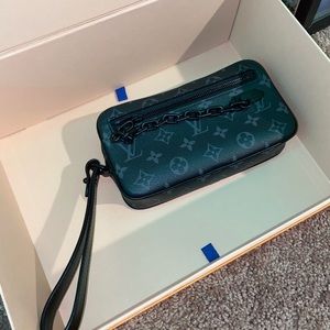 Louis Vuitton pochette Volga